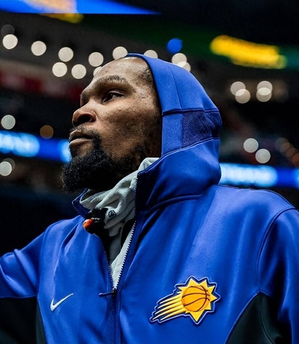 眉与詹皇的 眉与詹皇的