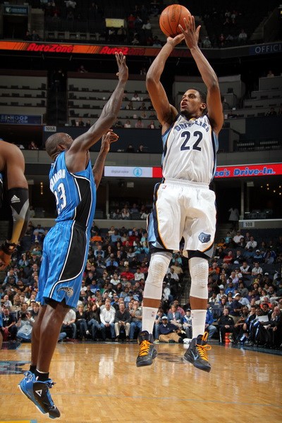 定新赛季初 定新赛季初