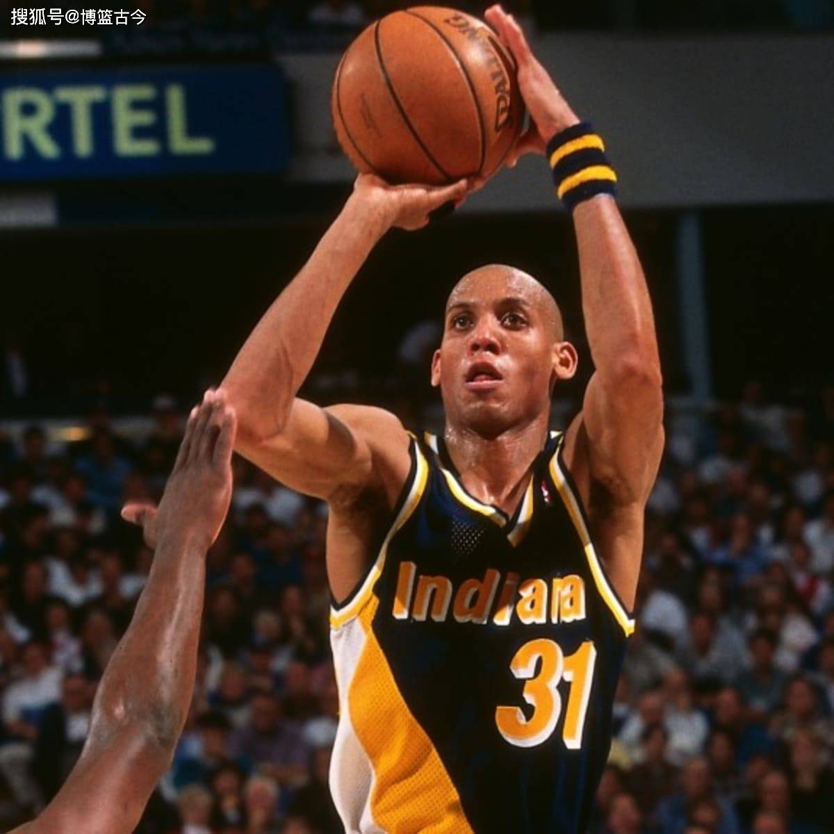 球与回敲可 球与回敲可